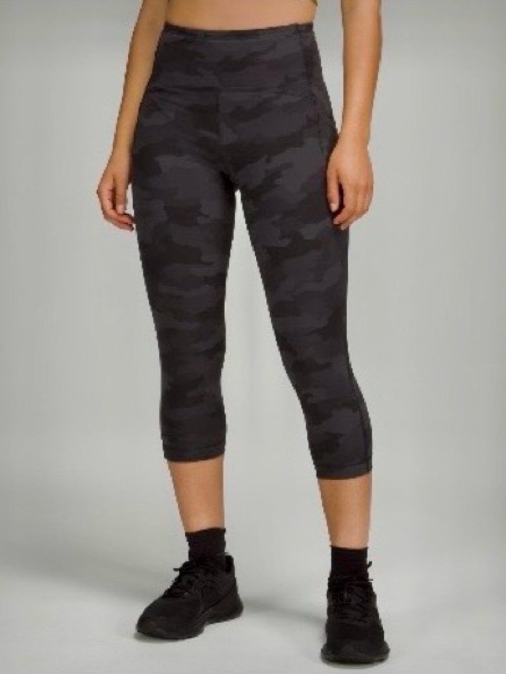 Lululemon Swift Speed High-Rise Crop Legging